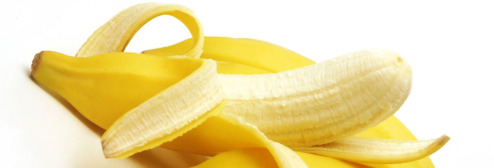 Банан. Топ-5 самых богатых витаминами фруктов и ягод